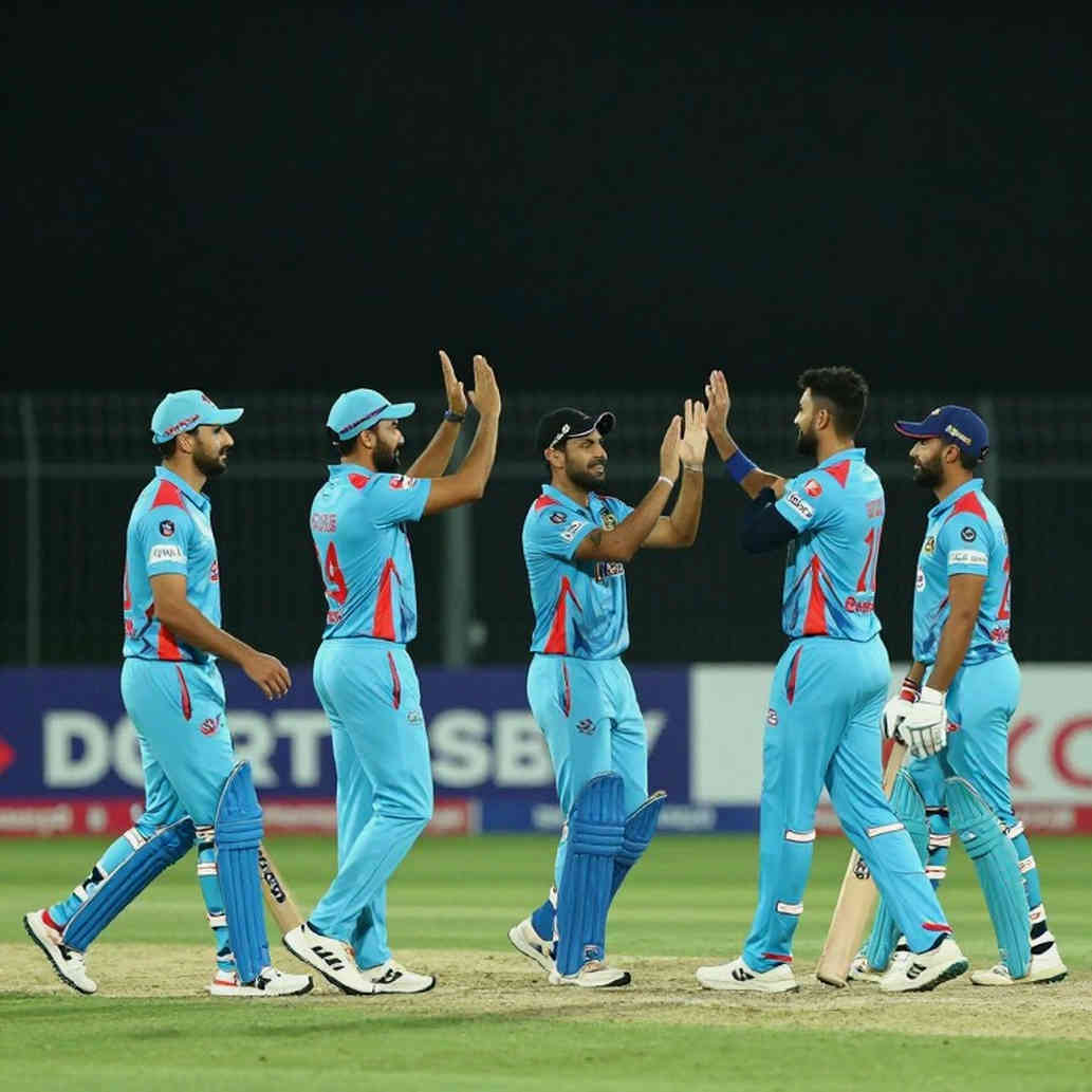 টুর্নামেন্টের ঘড়ি ধীরে চলে: ডট বলের হিসাব, স্প্রিন্টের নোটবুক আর বাংলাদেশের মিডল-ওভার প্রশ্ন টুর্নামেন্টের ঘড়ি ধীরে চলে: ডট বলের হিসাব, স্প্রিন্টের নোটবুক আর বাংলাদেশের মিডল-ওভার প্রশ্ন