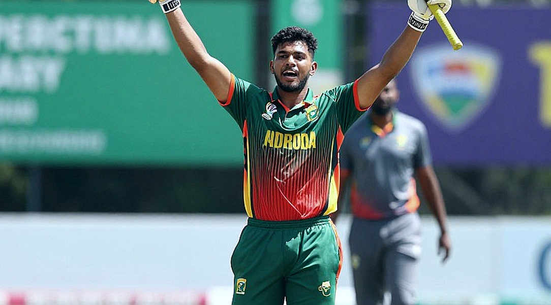 দাম বাড়ে, হাঁটু ভাঙে: এশিয়ার ট্রান্সফার উইন্ডোয় টাকা কোথায় যায়, আর কে চুপ করে থাকে
