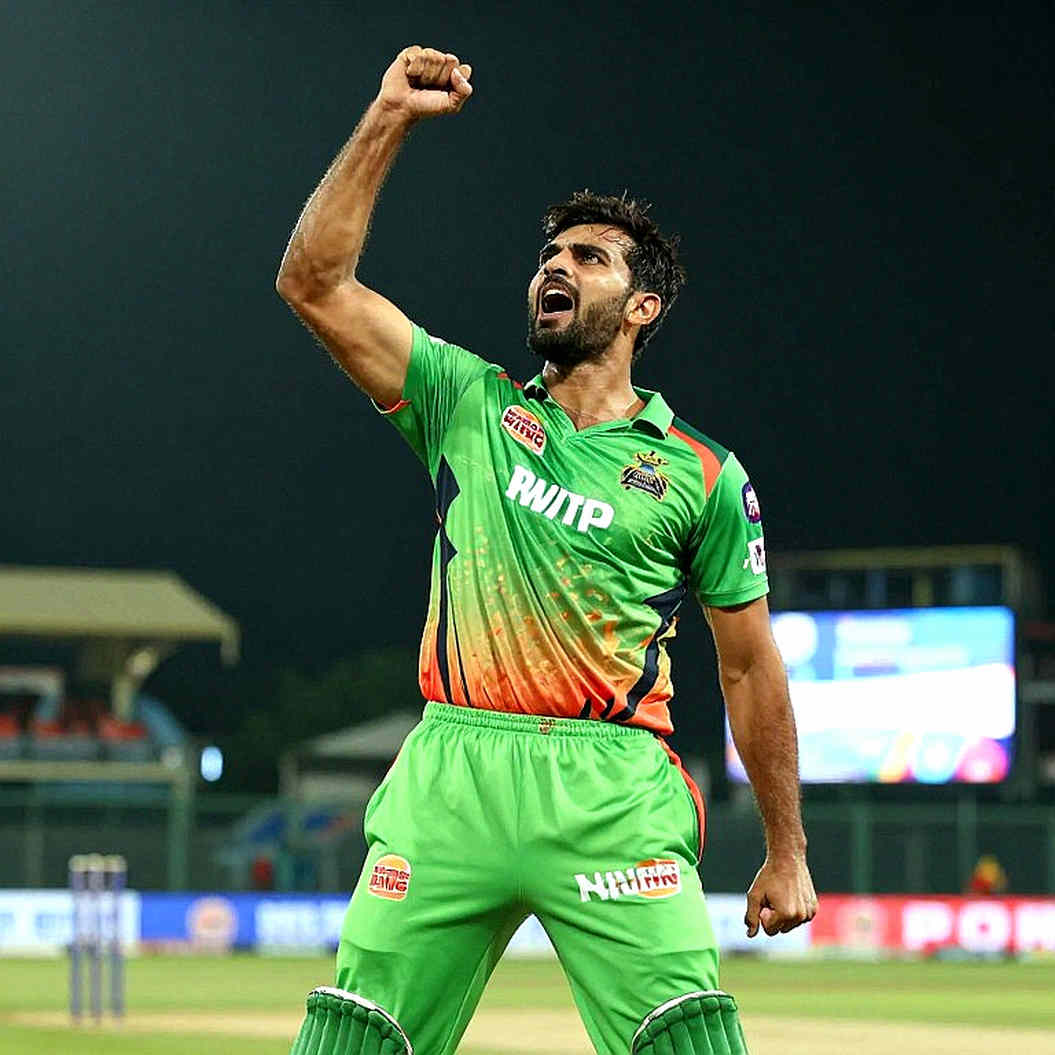 ক্রিপ্টো-বাবল ফাটার পর এশিয়ার ক্রিকেট: টোকেন, ভাড়া আর এনওসি-র অর্থনীতি ক্রিপ্টো-বাবল ফাটার পর এশিয়ার ক্রিকেট: টোকেন, ভাড়া আর এনওসি-র অর্থনীতি