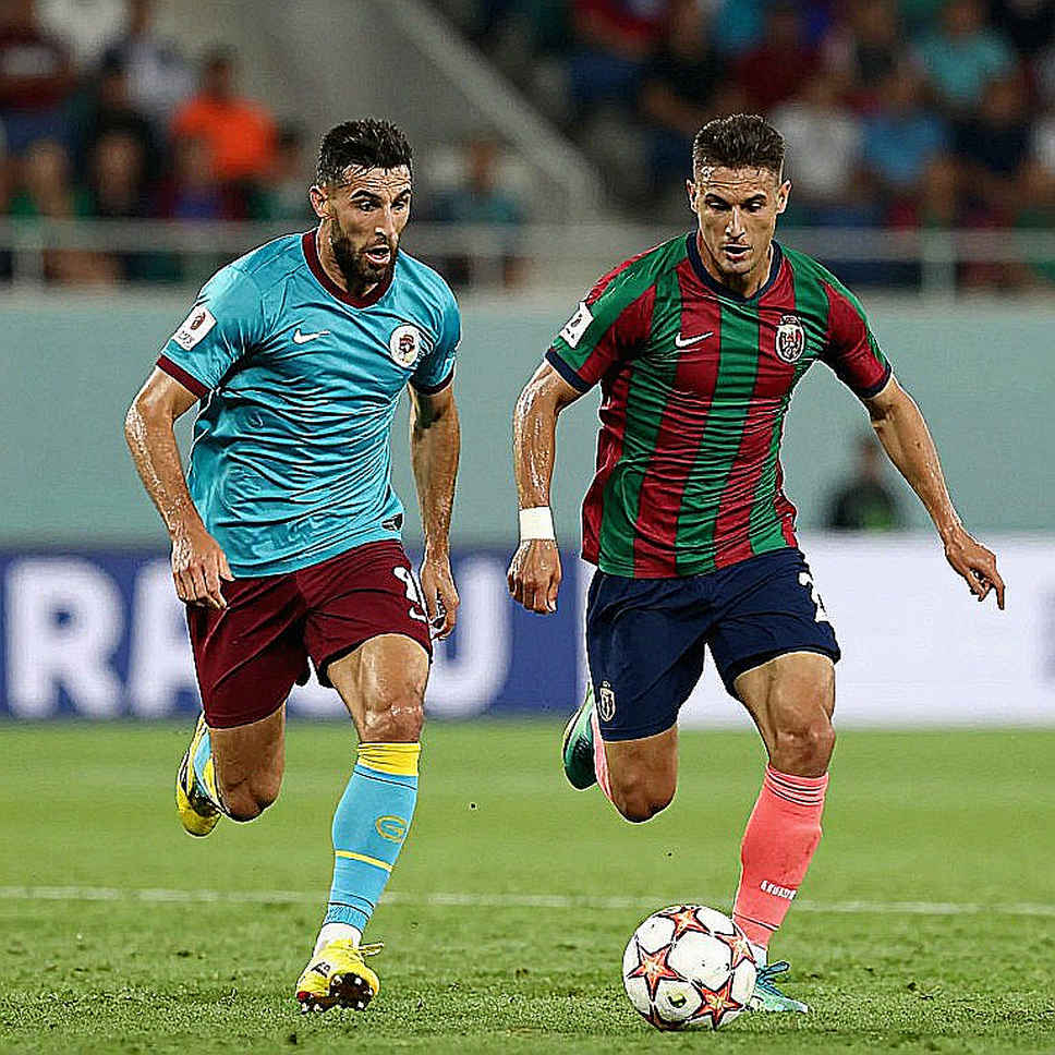 Seventeen Minutes of Ankle: Gakpo's Injury, Liverpool's October, and the Report with the Wrong Name